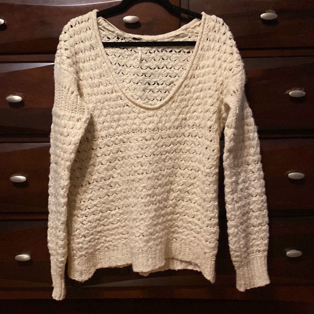 Free People wool sweater. Off white.  Size Small